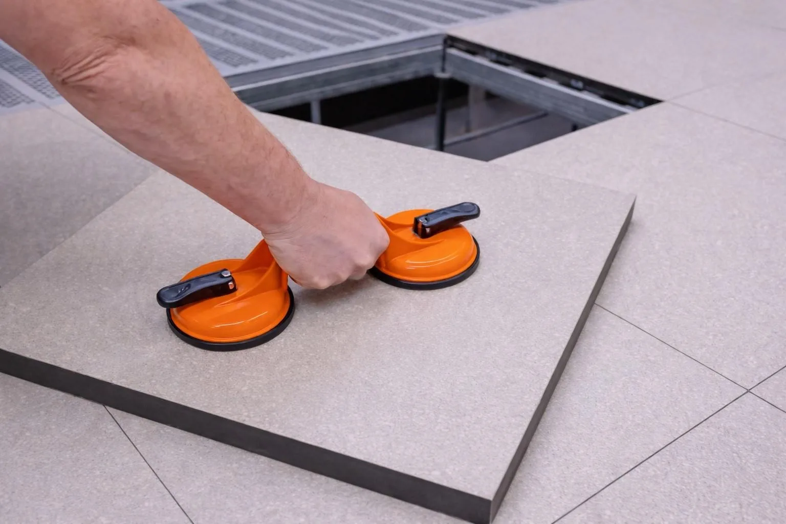 Anti-static Raised Access Floors